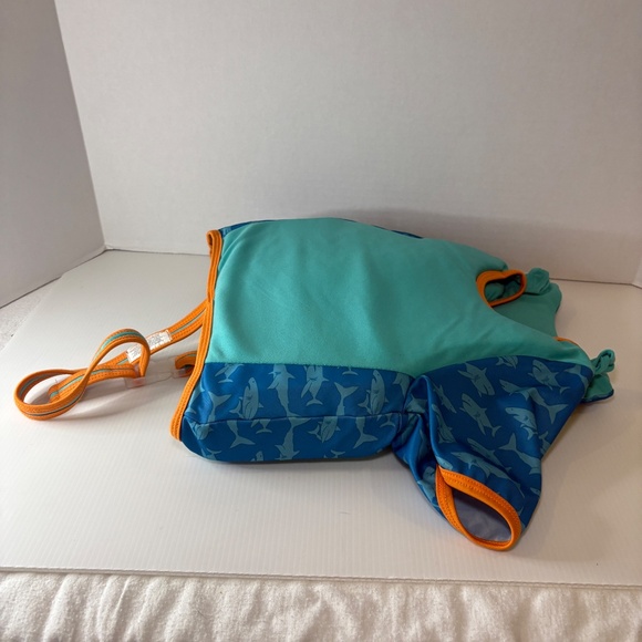 Swim Schools Deluxe Trainer Blue Sharks Level 2 Ages 4-6 Years New without Tags - Picture 5 of 11